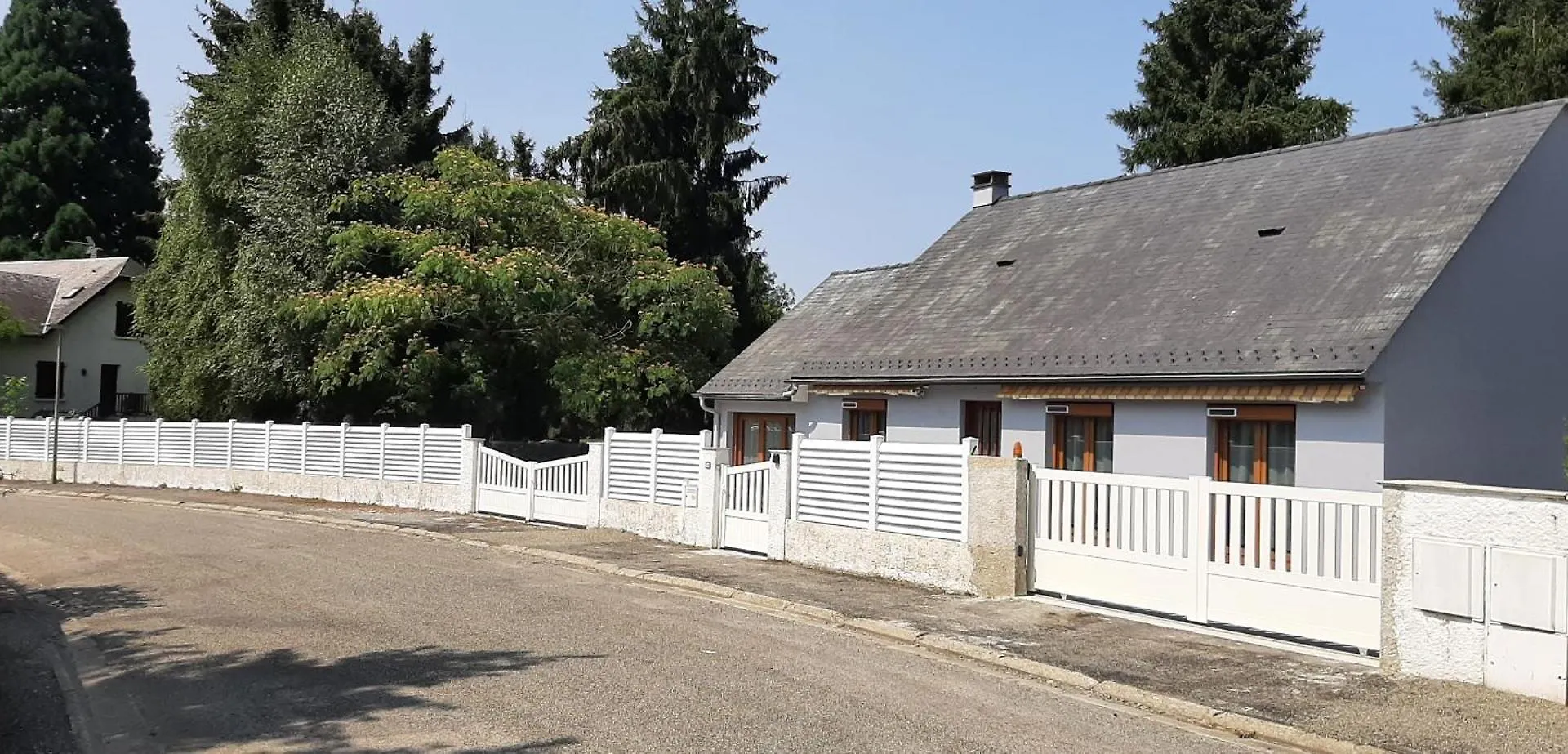 Maison Familiale A Gerde 0*,  France