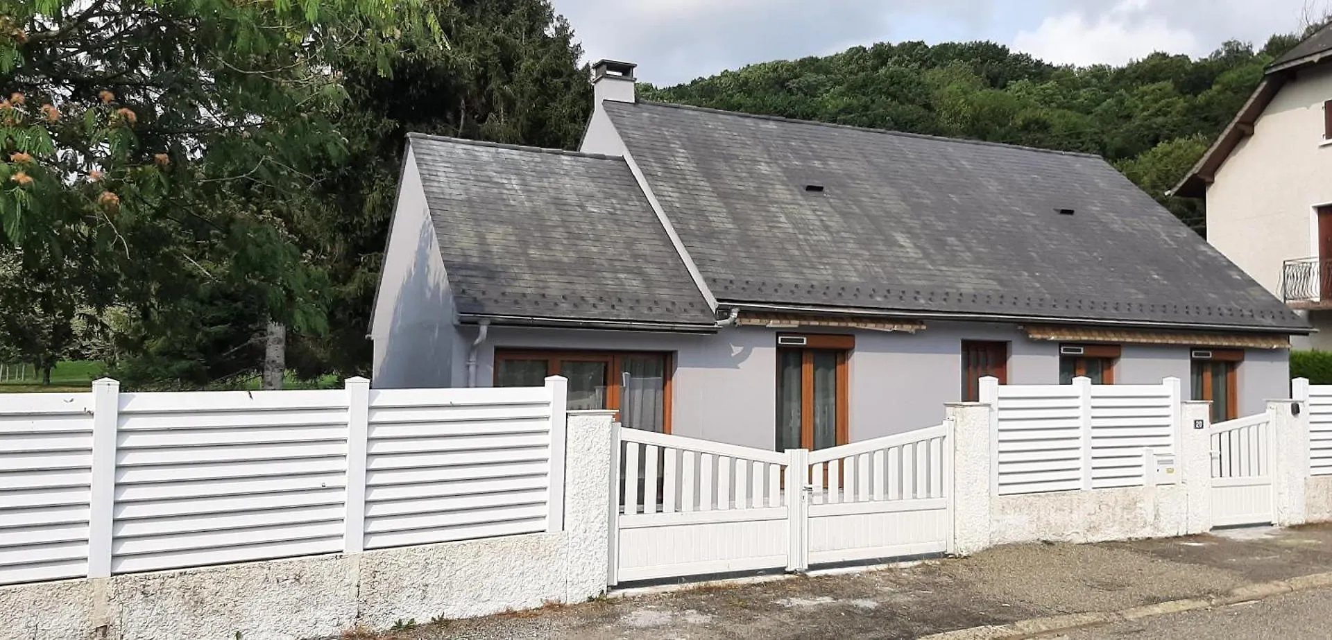 Maison Familiale A Gerde Holiday home