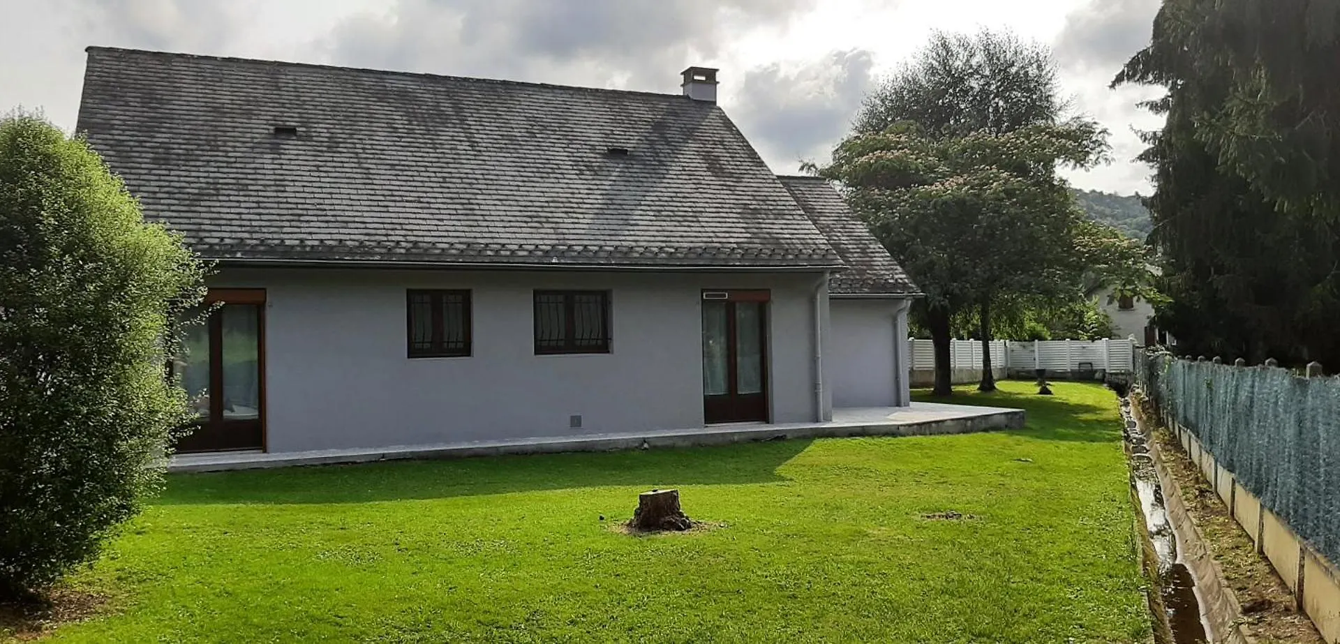 Maison Familiale A Gerde Holiday home