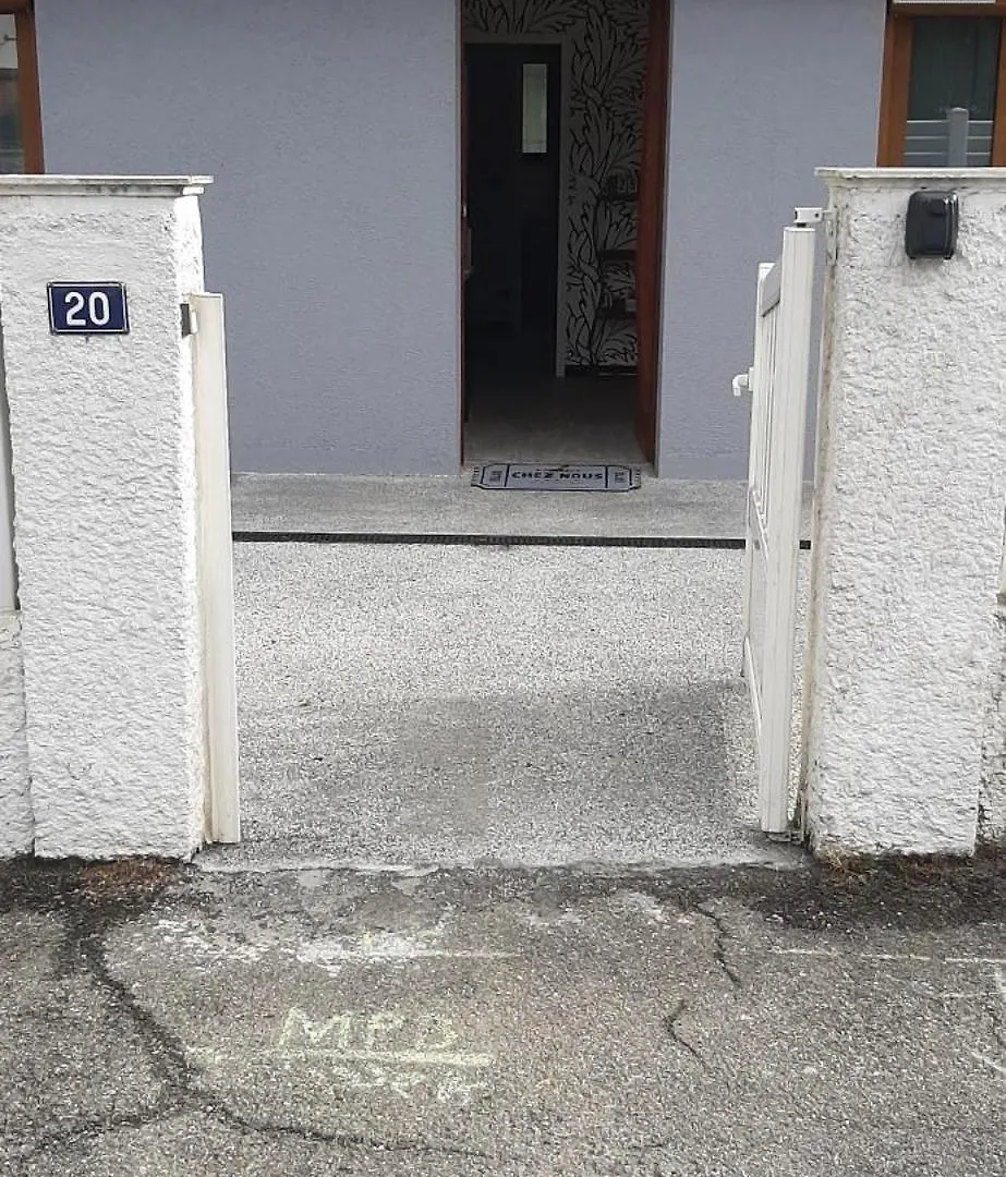 Maison Familiale A Gerde Holiday home